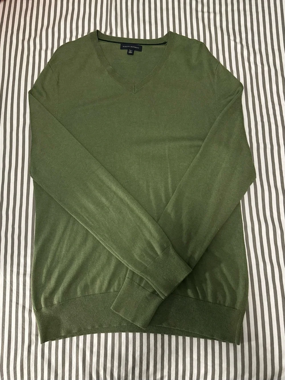 Banana Republic silk cashmere sweater